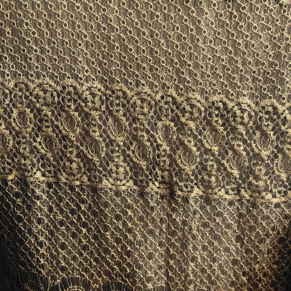 WOMEN’S~ GREEN ASYMMETRICAL BLOUSE~ - Picture 4 of 8